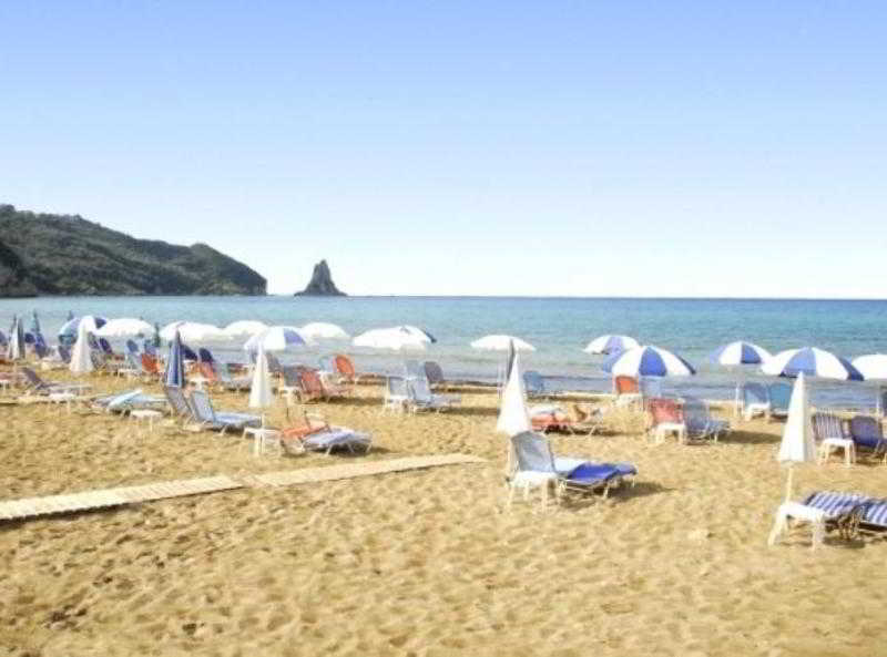 Pink Palace Beach Resort アギオス・ゴルディオス エクステリア 写真